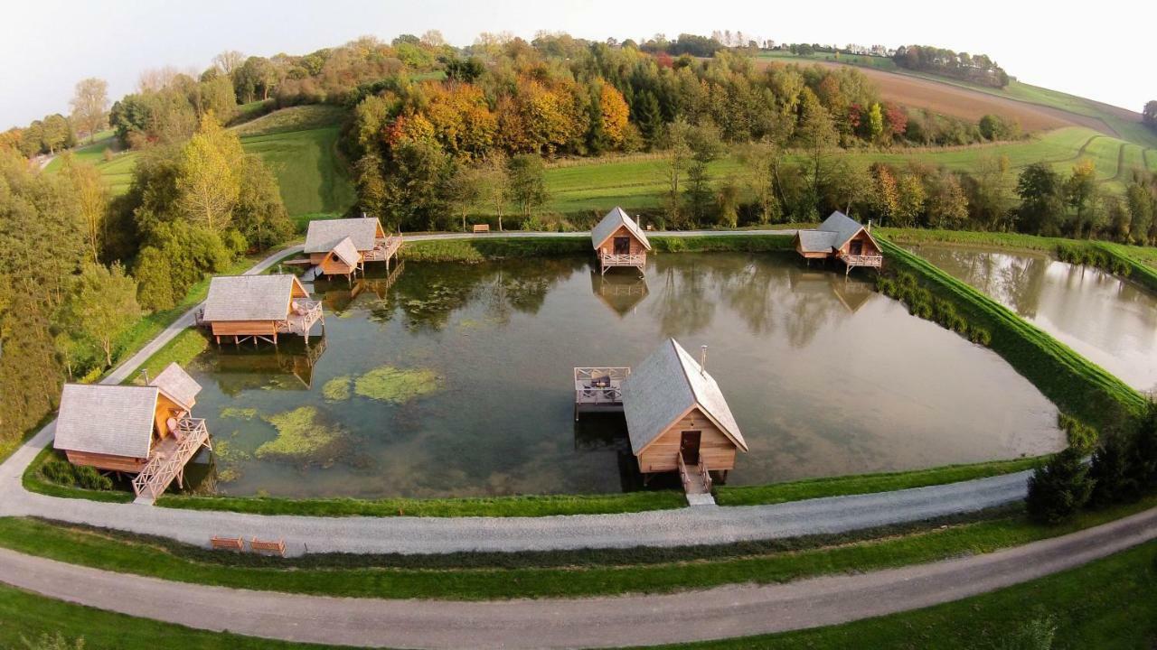 Aqualodge Hotel Insolite Ermeton-sur-Biert Exterior photo